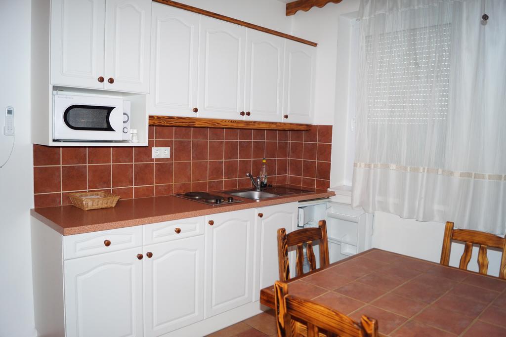 Emanapartmanok Sarvar Apartment Sarvar